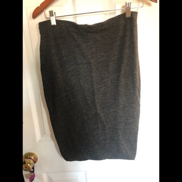 H&M Basic knit charcoal gray pencil skirt M - Picture 2 of 5